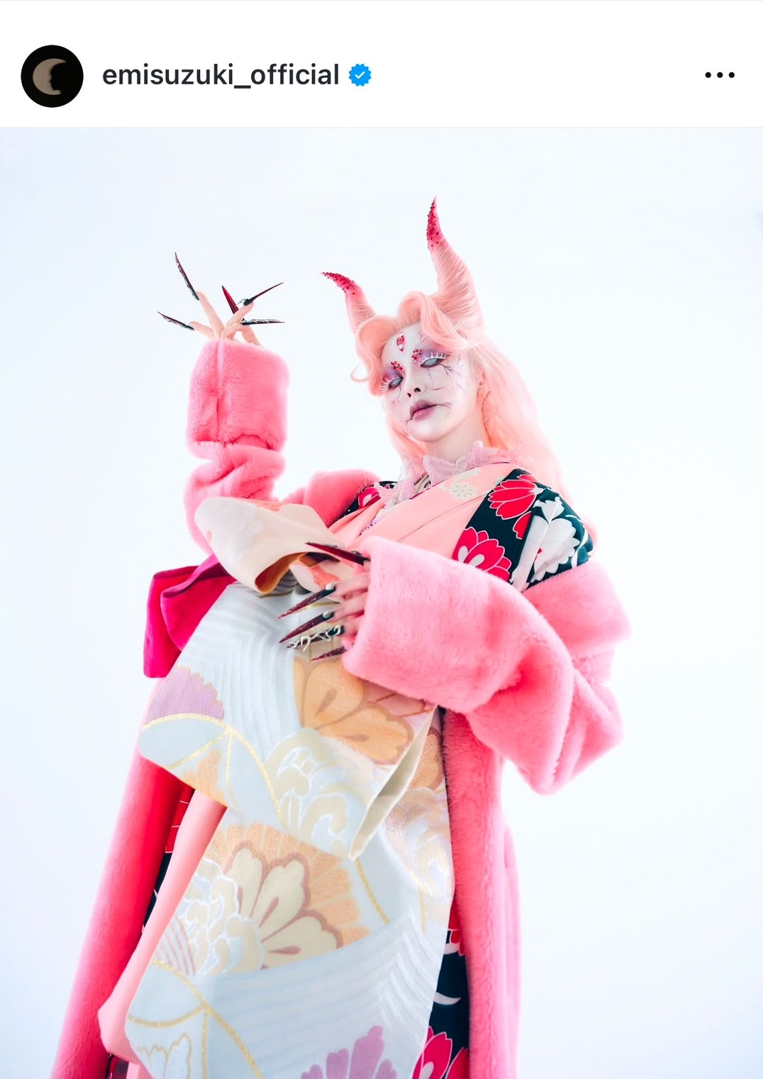 鈴木えみ、“本気すぎる”鬼姿披露で反響「今年も凄すぎます」「完成度高