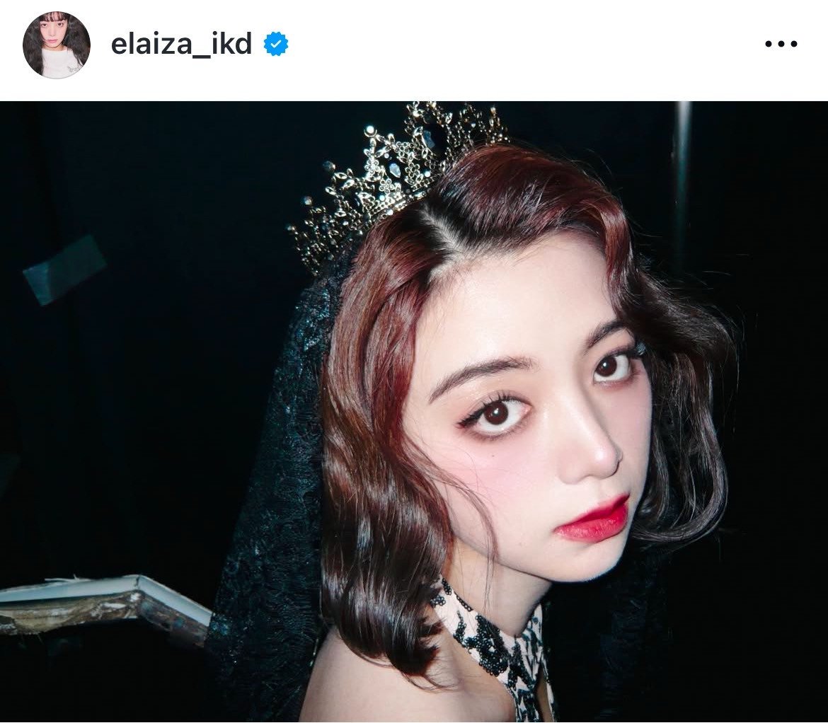 池田エライザ、二の腕スラリ シックなライブ衣装に「どこの王女さまよ