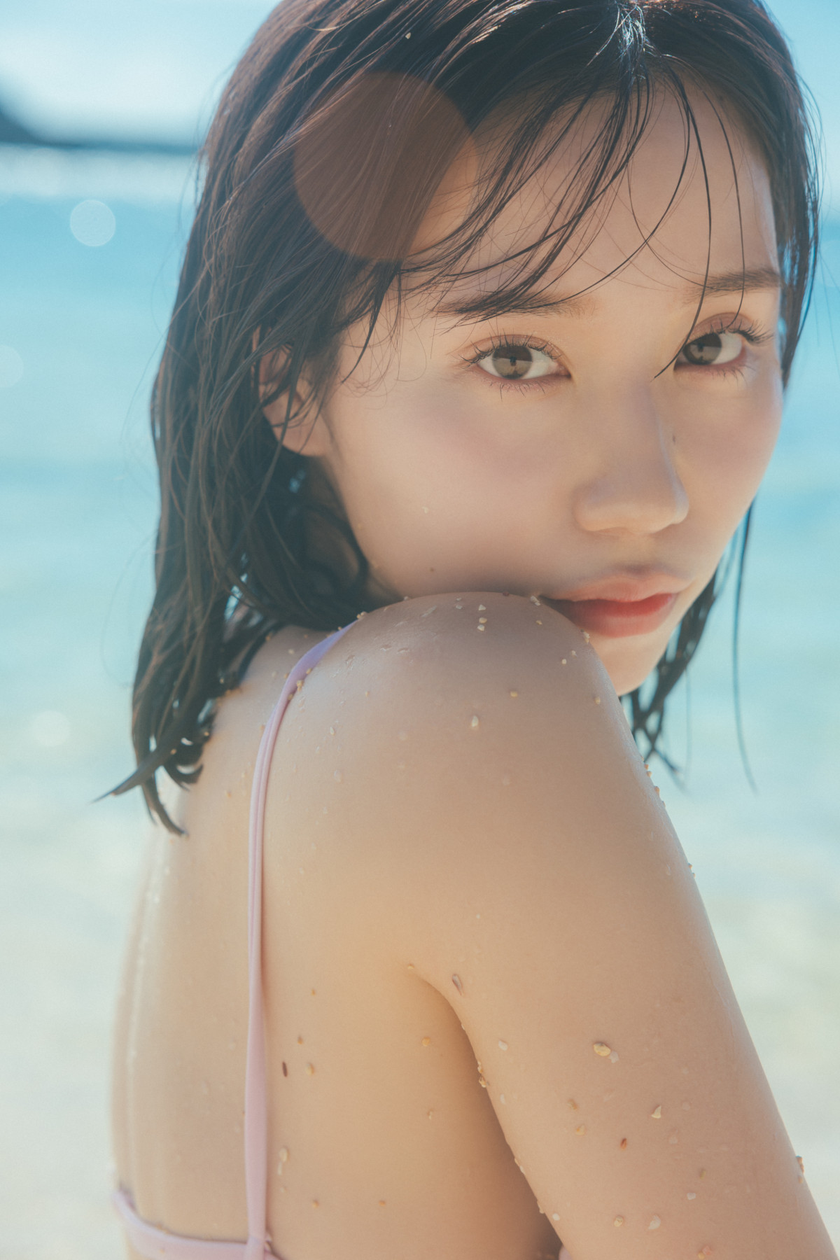 ばんばんざいみゆ1th写真集出発地点 290万人超えYouTuberみゆ（ばんばんざい）の美の秘訣も公開！初