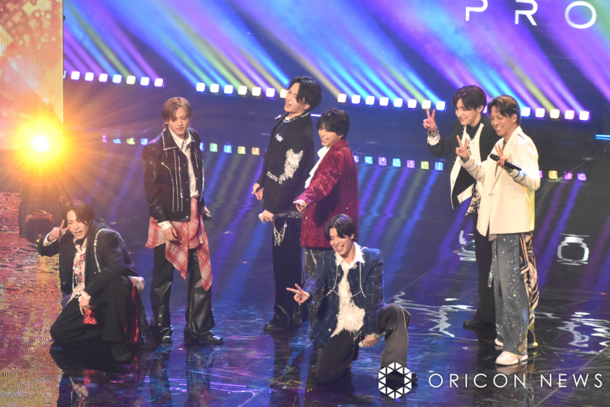 Vo[I[fBVwtimelesz projectx̍ŏIREBLUE`[ (C)ORICON NewS inc. 