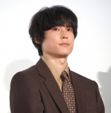 fwt@[XgLX 1ST KISSx䂠ɓodSixTONESEkl(C)ORICON NewS inc. 