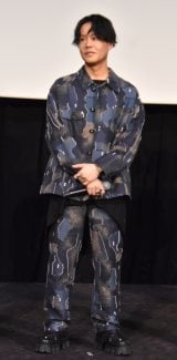 fwqvmVX}CN -Division Rap Battle-xIv~Aʉ 䂠ɏoȂ_WY (C)ORICON NewS inc. 
