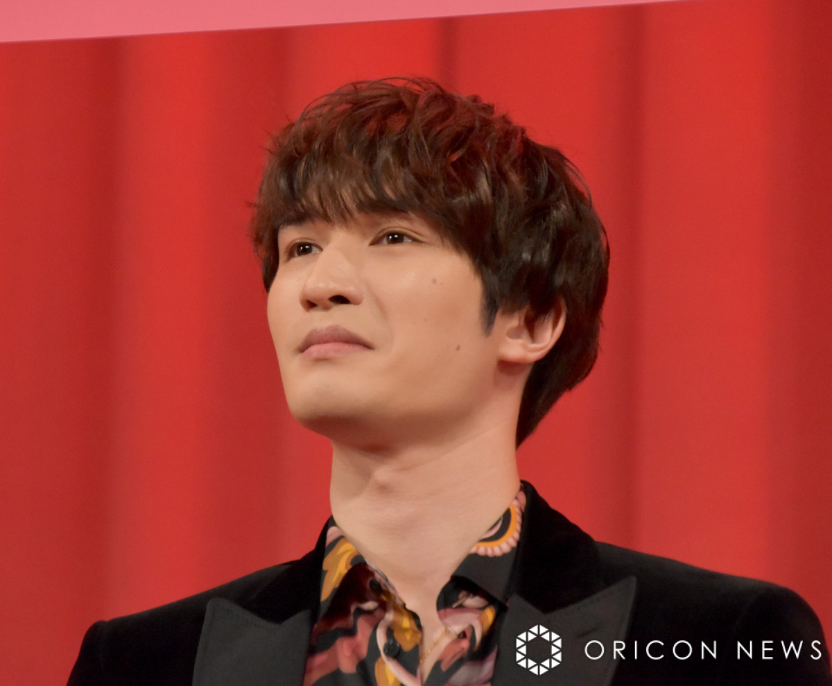 fwƔԌxI䂠ɓoꂵSixTONESEWFV[ (C)ORICON NewS inc. 
