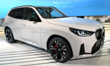 �w�j���[BMW X3 �f�r���[�L�O���ʃC�x���g�x�̖͗l (C)ORICON NewS inc. 