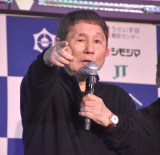 �w���������F�߂����|�l �r�[�g�������t�u���΂����{��v�x�ɏo�Ȃ����r�[�g������(C)ORICON NewS inc. 