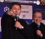 �w���������F�߂����|�l �r�[�g�������t�u���΂����{��v�x�ɏo�Ȃ���(������)�r�[�g�������A���c���v��(C)ORICON NewS inc. 