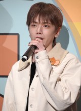 wgƃWF[ 85NAjo[T[CxgxɓodBOYNEXTDOORERIWOO (C)ORICON NewS inc. 