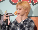wgƃWF[ 85NAjo[T[CxgxɓodBOYNEXTDOORELEEHAN (C)ORICON NewS inc. 
