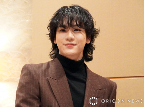 豆原一成 豆原一成、日曜劇場で存在感 JO1メンバーは”豪華キャスト”に驚き「この