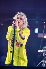 LINKIN PARK リンキンパーク ギターピック レア 虹色 マイク・シノダ LINKIN PARK リンキンパーク ギターピック レア 虹色 マイク・シノダ