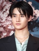 �f��w�L���v�e���E�A�����J�F�u���C�u�E�j���[�E���[���h�x�W���p���v���~�A �t�H�g�R�[���ɓo�d���������^�Аl �iC�jORICON NewS inc. 