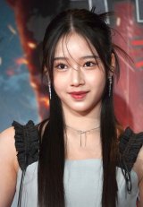 �f��w�L���v�e���E�A�����J�F�u���C�u�E�j���[�E���[���h�x�W���p���v���~�A �t�H�g�R�[���ɓo�d�����V�ēV�� �iC�jORICON NewS inc. 