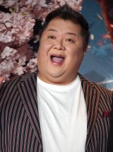 �f��w�L���v�e���E�A�����J:�u���C�u�E�j���[�E���[���h�x�W���p���v���~�A �t�H�g�R�[���ɓo�d�����u���b�N�}���l�[�Y�E�������� (C)ORICON NewS inc. 