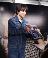 パネル抽選券、心斎橋特典付き 草川拓弥 タクヤ 超特急 NYLON 超特急 タクヤ 草川拓弥 NYLON 渋谷 特典 ステッカー付 - メルカリ