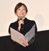 �f��w�⏑�A���J�B�x�̑�q�b�g��畑�䂠�����ɓo�d�����s�җ�� (C)ORICON NewS inc. 