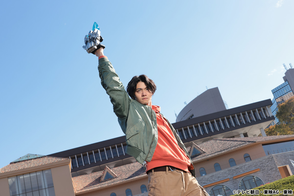 井内悠陽、『ナンバーワン戦隊ゴジュウジャー』にサプライズ出演 『ブンブンジャー』大也役ではなく堤なつめ役でクワガタオージャーに変身