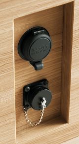YwLo MYROOMx 
