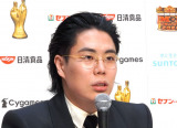 ߘa}Eǂ iCjORICON NewS inc. 
