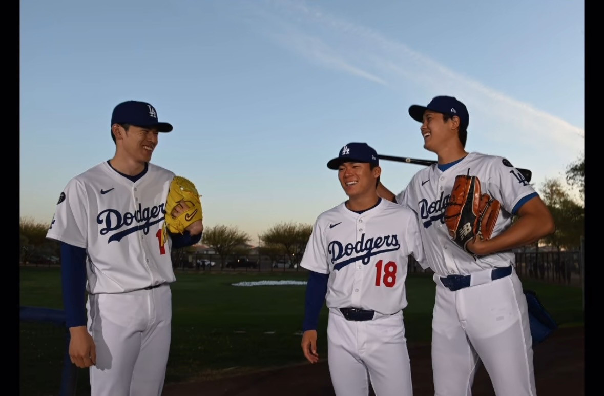 大谷翔平＆山本由伸＆佐々木朗希、3ショットの“撮影裏” 専属