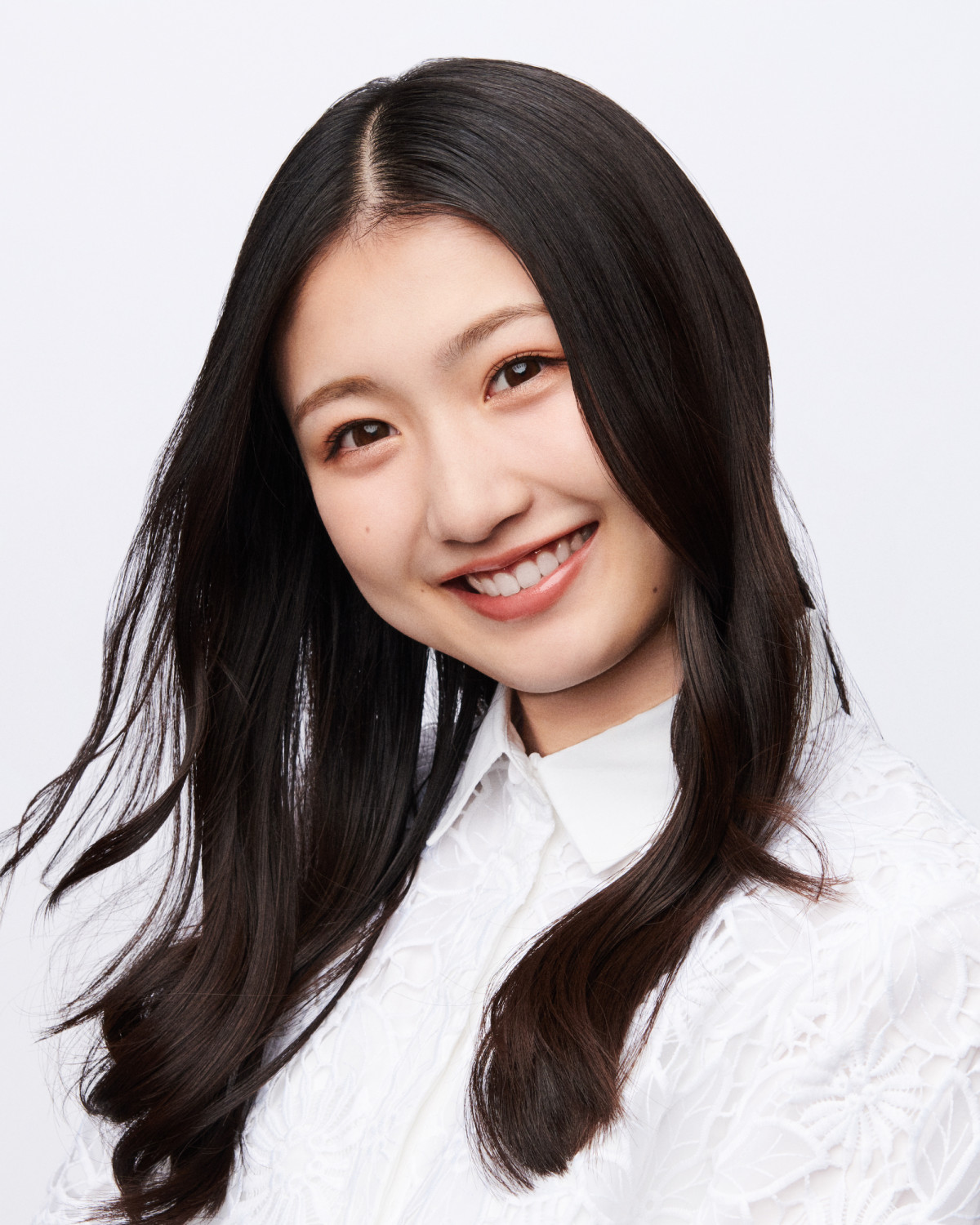 NMB48 - NMB48 塩月希依音 直筆サイン入り 生写真 1枚（裏面証明シール貼付） 2025年最新】塩月希依 直筆の人気アイテム - メルカリ