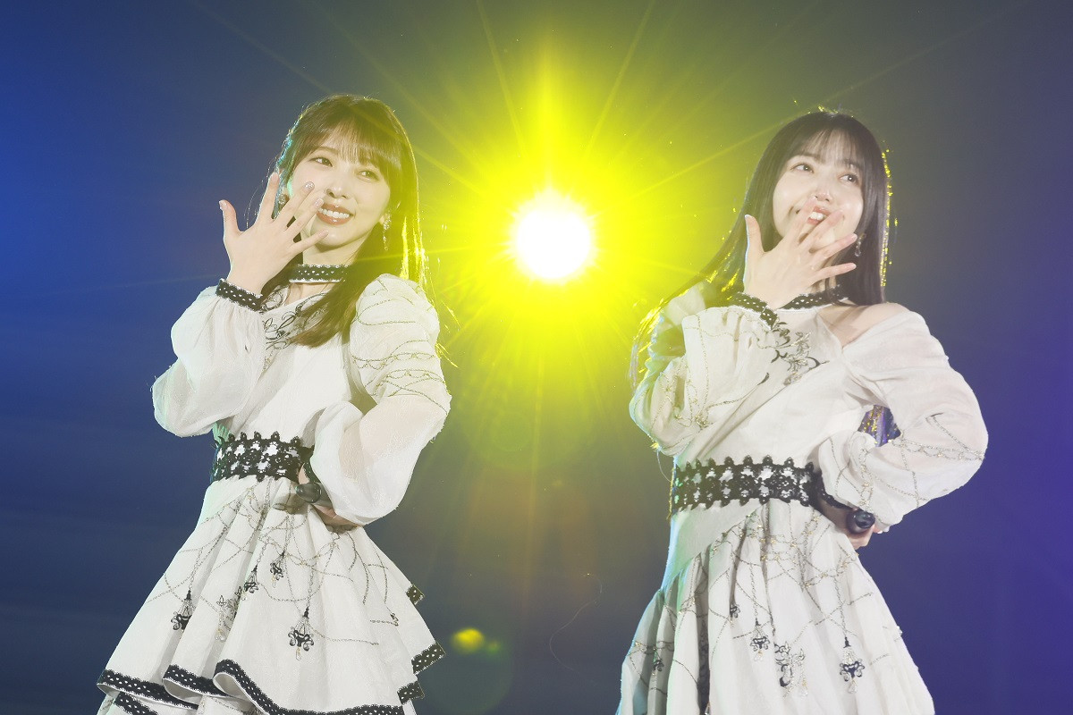 乃木坂46 大園桃子・与田祐希（卒業生）アクリルスタンド 乃木坂46 大園桃子・与田祐希（卒業生）アクリルスタンド 乃木坂