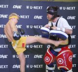 �i���Z�wONE 172: ���� vs. ���b�^���x�̌��J���K�ɓo�ꂵ�������i���j �iC�jORICON NewS inc. 