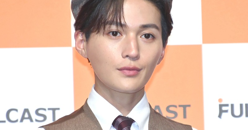 美しい彼』で話題の萩原利久×八木勇征が、ダ・ヴィンチ 2023年4