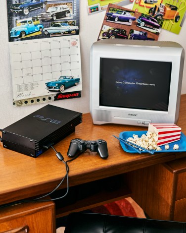 Q[@uPlayStation2v25N 