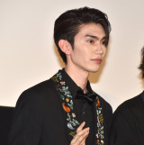 �f��w�l�����o�J�x�̊�����I���䂠�����ɓo�d��������K�� (C)ORICON NewS inc. 