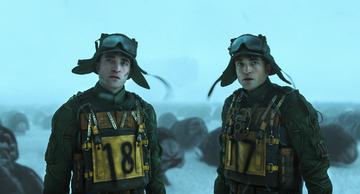 fw~bL[17x(328J)ʎʐ^ (C)2025 Warner Bros. Ent. All Rights Reserved. 