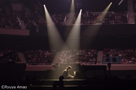 ��N�A���{�����ق̃X�e�[�W�ɗ������p�씹�l �iC�jRyuya Amao �iC�j�p�씹�l�h�L�������^���[�t�B��������ψ��� 