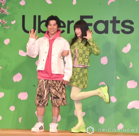 Uber Eats �VCM���\��w�t�̓��ʎ��Ɓx�X�y�V�����C�x���g�ɏo�Ȃ����i������j�������c�A�����ˎсiC�jORICON NewS inc. 