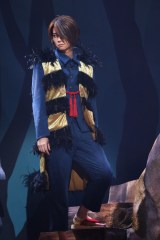 2022�N�̕���w�Q�Q�Q�̋S���Y�x�ɏo�������r�q�c�F(C)���؃v���E�t�W�e���r�E���f�A�j���[�V����(C)����u�Q�Q�Q�̋S���Y�v����ψ��� 