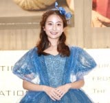 ���m�G��Ȃ肫��R�X�`���[�����I�������䖃���q�A�i=�w���m�G��A�ǂ����猩�邩?�\���l�T���X�����۔h�܂� �T���f�B�G�S���p�� vs �������m���p�فx�v���X������(C)ORICON NewS inc. 