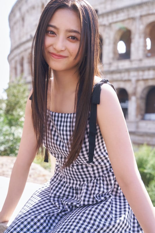 井上和 画像・写真 | 乃木坂46井上和、黒ランジェリーの“別ポーズ”解禁 「綺麗