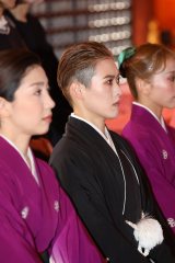 OSK���{�̌��c�A���s�E����_�Ђœ���w���r���[ in Kyoto�x�����F��� 