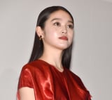 ���̒P�Ǝ剉�f��Ɏ��M���݂������΂����聁�f��w�S�[�X�g�L���[�x������I���䂠������ �iC�jORICON NewS inc. 