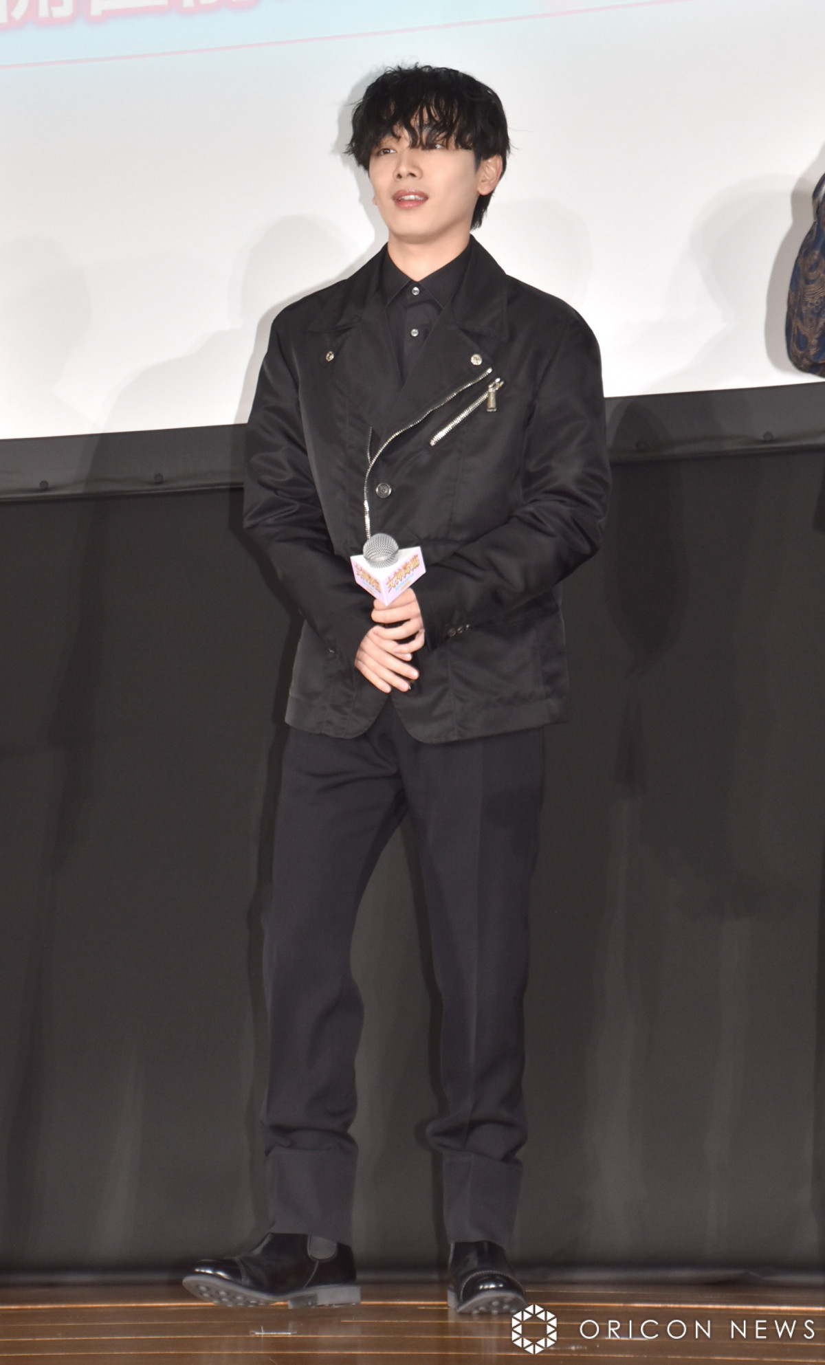 fw_~Ձx̌JO!!zCgf[ʉɃTvCYœod{ (C)ORICON NewS inc. 
