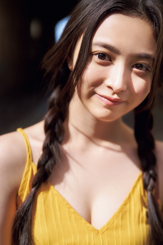 井上和 画像・写真 | 乃木坂46井上和、黒ランジェリー姿で大人の表情 1st写真