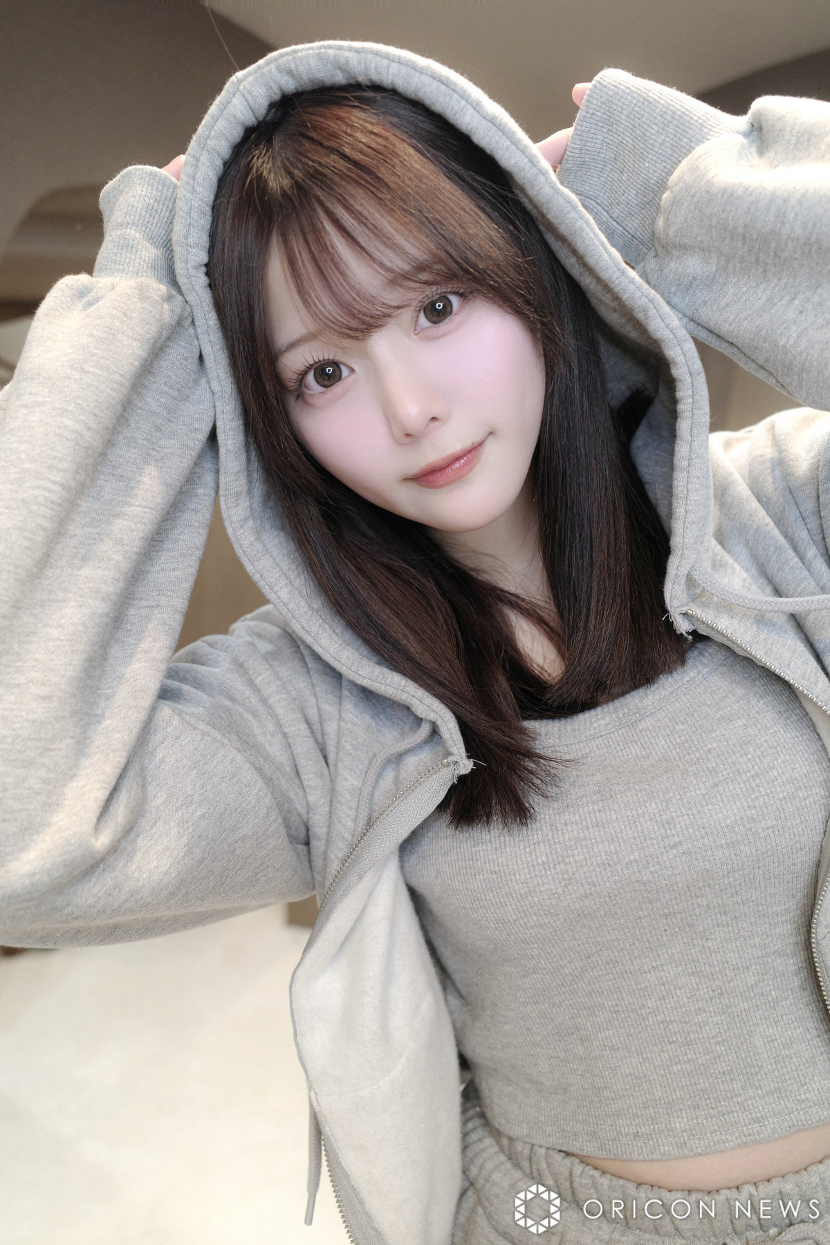 画像・写真 | 齊藤なぎさ、“腹チラ×黒髪”でイメチェン報告「より透明感