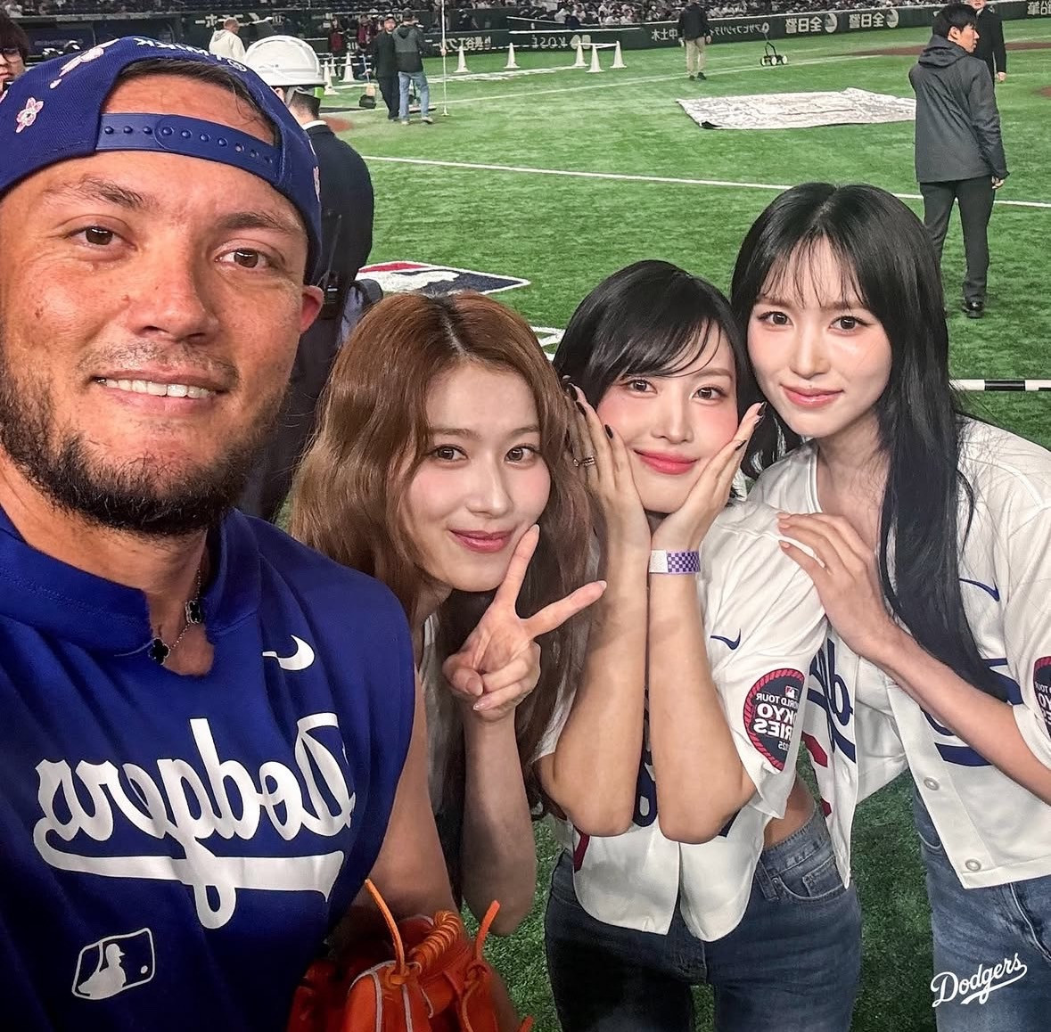 MISAMOƃ~QEnX(ʐ^̓hW[X̌CX^O:@dodgers) 