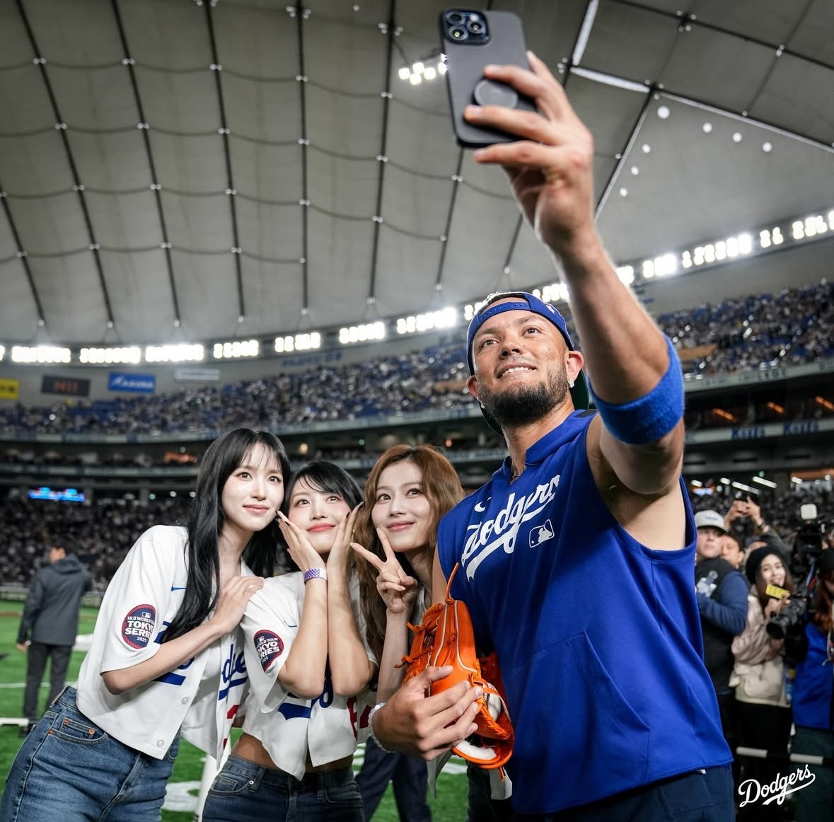 MISAMOƃ~QEnX(ʐ^̓hW[X̌CX^O:@dodgers) 