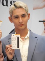 �u�}�g���[�W��&�}�g���[�W���I���V���i���\��w�����鎩���ŐV�����g���ʁh�˔j�x�v�ɏo�Ȃ����y���s���Y�ERIOSKE (C)ORICON NewS inc. 