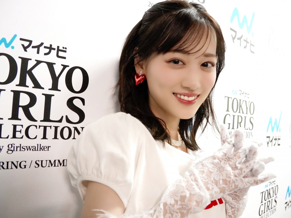 乃木坂46 大感謝祭2024 与田祐希 サイン うちわ