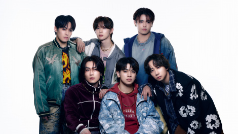 Travis Japan�uWould You Like One?�v�A�[�e�B�X�g�ʐ^ 