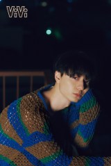 ACEes�̍�ԗ��l�A�g�v�����h�ӂ���̓s�����U�� ���׋C&�F���ۂ����R�̂ȕ\�� 