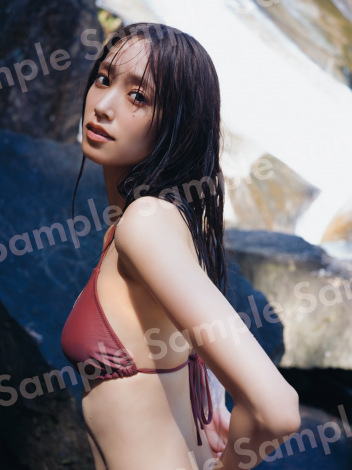 画像・写真 | 日向坂46キャプテン・佐々木久美、1st写真集特典ポスト