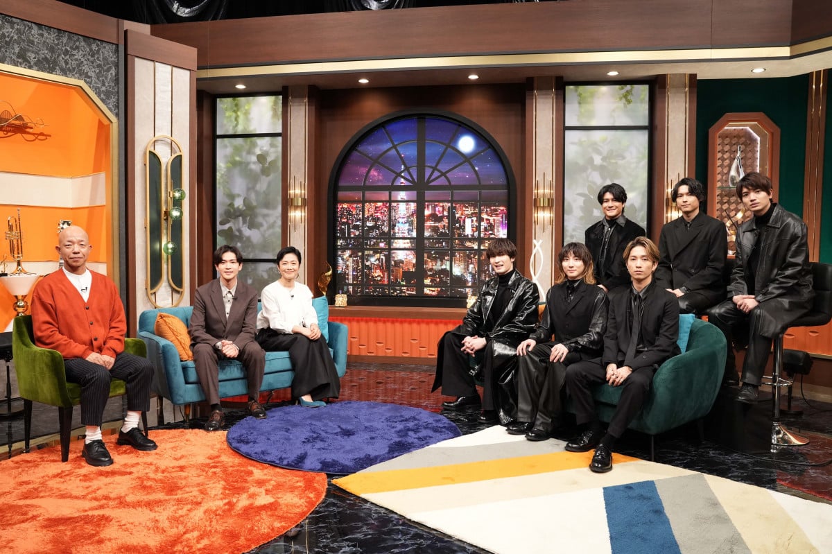 45wwith MUSICxɏoSixTONES(E)(C){er 
