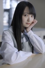 豊富なギフト 日向坂46新メンバー“五期生”佐藤優羽、手書きプロフィール＆撮り ギター