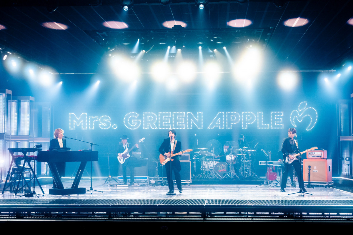 wMrs. GREEN APPLE 10 YEARS SPECIALx (C)NHK 